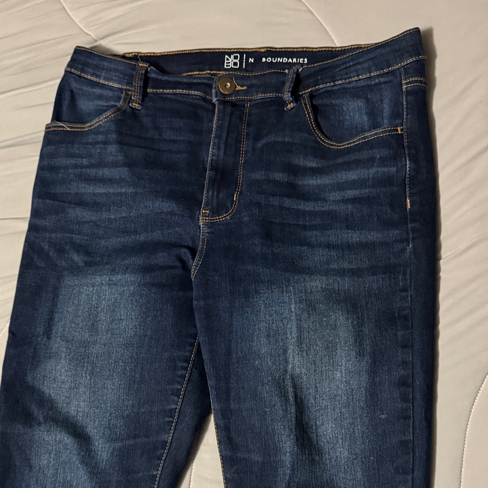 No Boundaries Women's Dark Blue Skinny Jeans